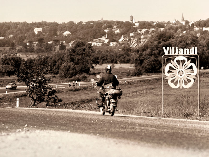 "Viljandi 1918–2018 sõnas ja pildis" kaanefoto